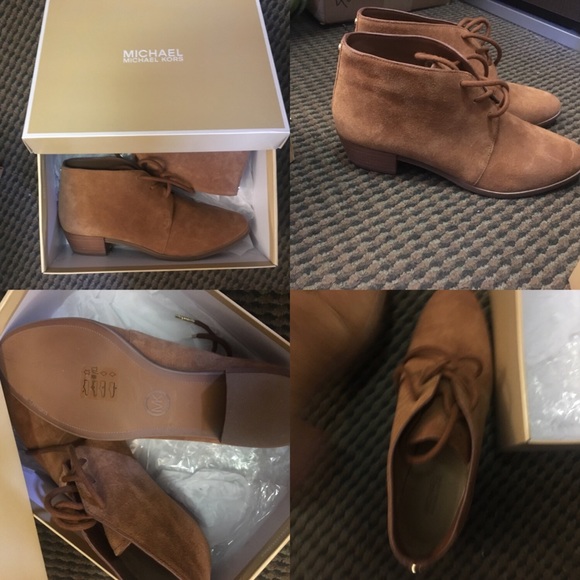 🆕Michael Kors Pierce Lace Up Ankle Bootie 7.5 - Picture 3 of 6